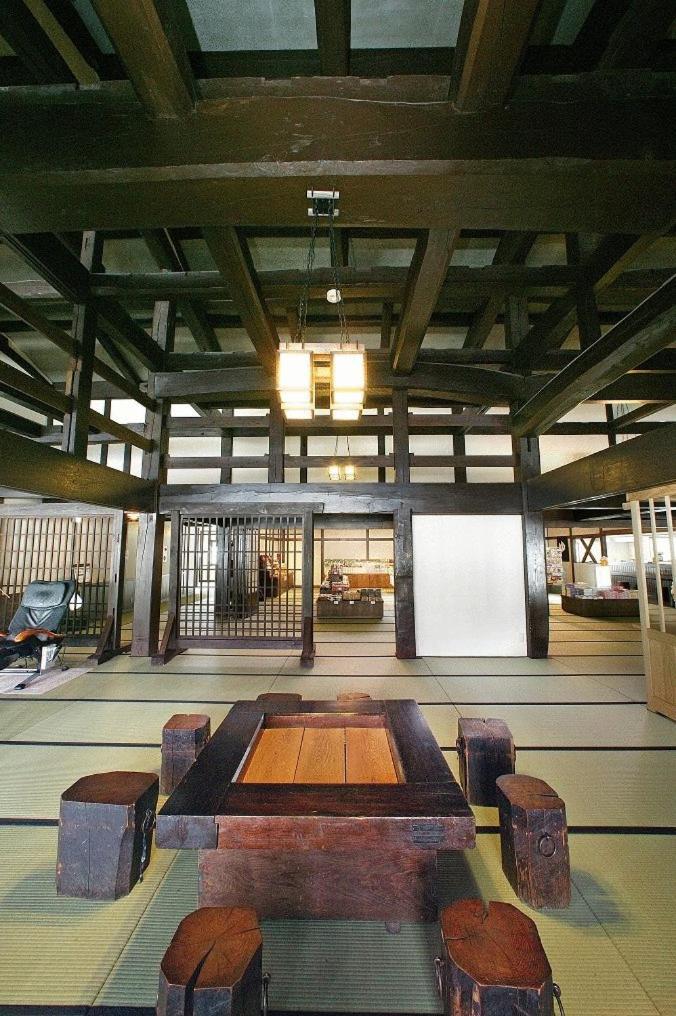 Отель Hirayunomori Такаяма Экстерьер фото